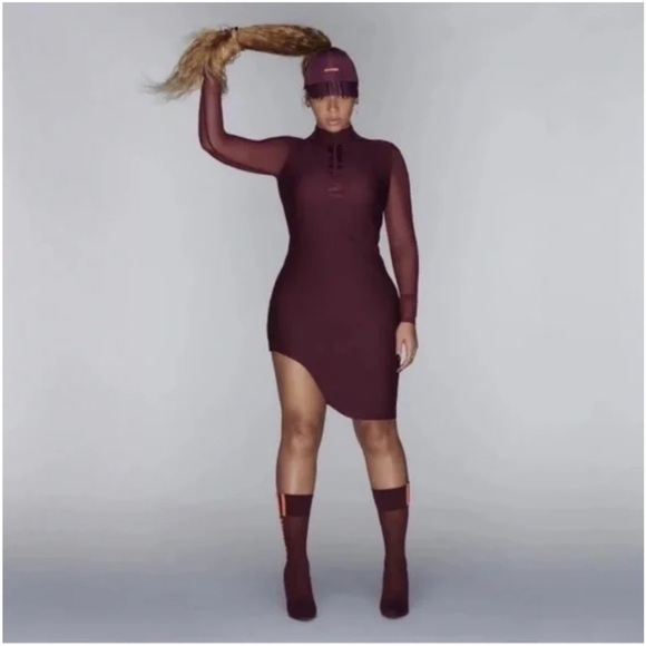 adidas x Ivy Park Asymmetrical Dress Maroon Size Small NWT Discontinued Rare - Picture 2 of 13